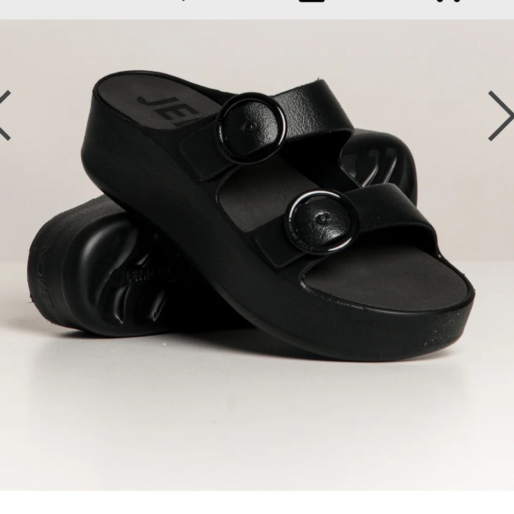 LEMON JELLY WOMEN'S GAIA PLATFORM SLIDES IN BLACK